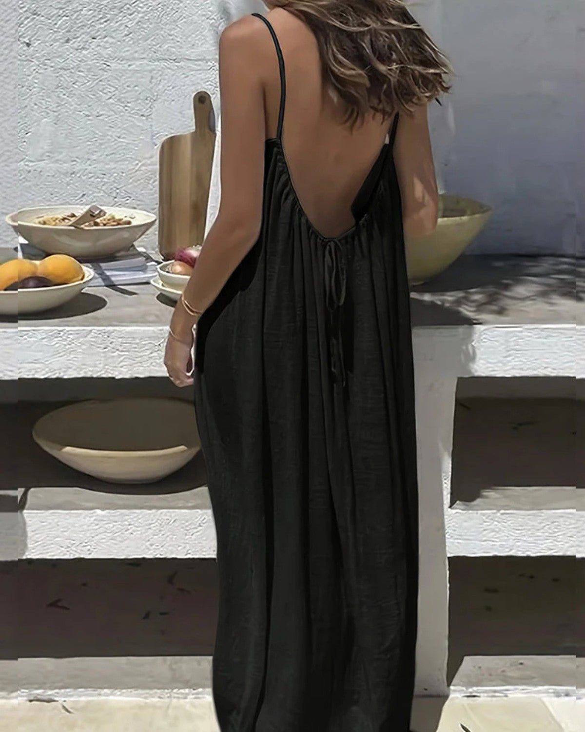 Vestido Feminino de Algodão com Costas Abertas Ajustáveis