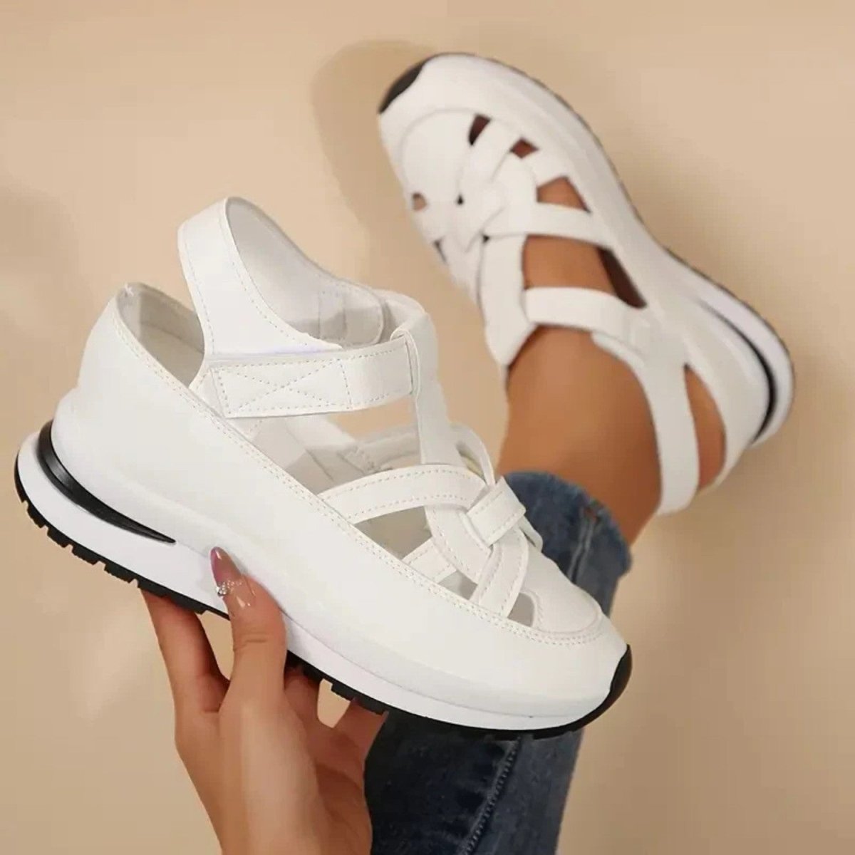 Sandálias de Caminhada Confortáveis para Mulher - Sapatos de Caminhada - Vessa