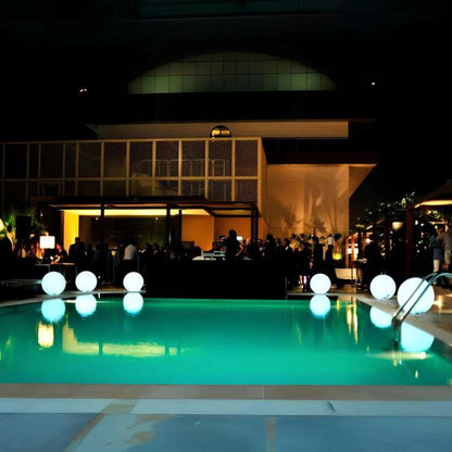 Luz de Jardim Esférica Iluminada Ecológica - Luz de Jardim - Vessa