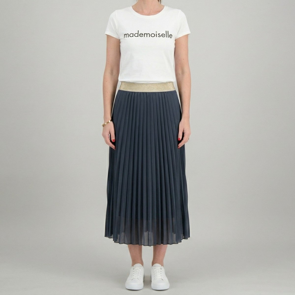 Saia Maxi Plissada Elegante - Saia - Vessa