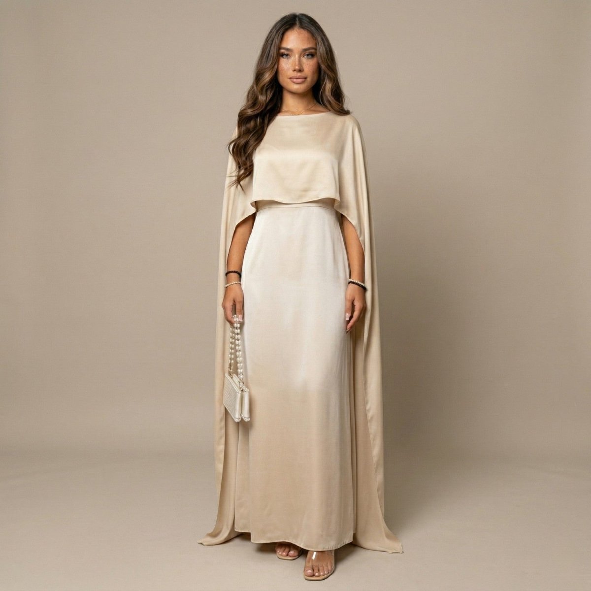 Vestido Maxi em Cetim Elegante - Vestido Maxi - Vessa