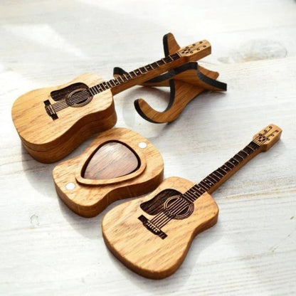 Caixa de Palhetas de Guitarra em Madeira Gravada - Caixa de Palhetas de Guitarra - Vessa
