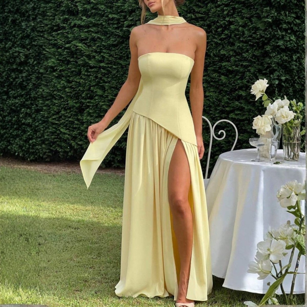 Vestido Maxi com Corpete Justo - Vestido Maxi - Vessa
