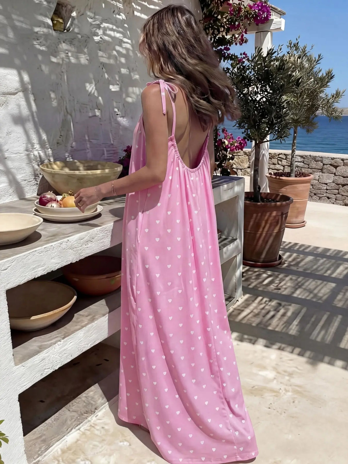 Vestido Feminino de Algodão com Costas Abertas Ajustáveis