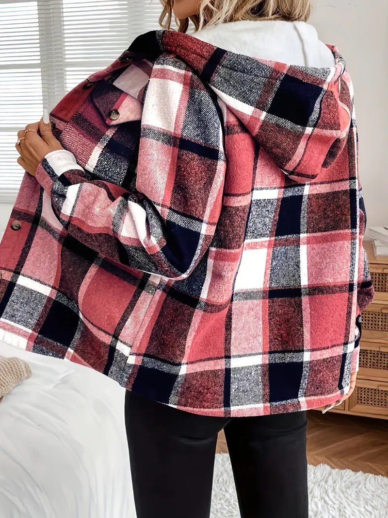 Casaco-Camisa Xadrez com Forro em Fleece e Capuz para Mulher - Casaco de Inverno de Mulher - Vessa