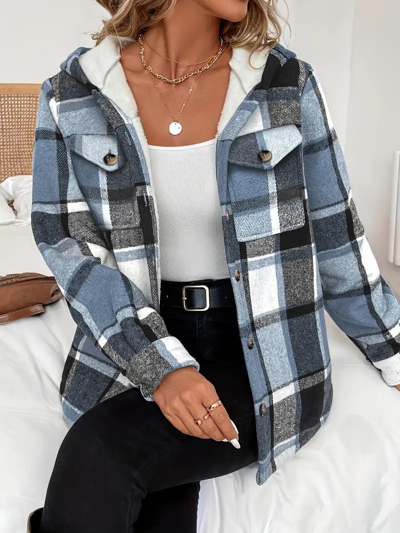 Casaco-Camisa Xadrez com Forro em Fleece e Capuz para Mulher - Casaco de Inverno de Mulher - Vessa