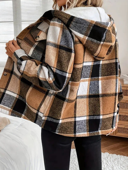 Casaco-Camisa Xadrez com Forro em Fleece e Capuz para Mulher - Casaco de Inverno de Mulher - Vessa
