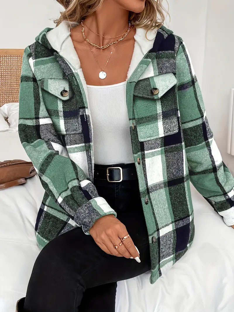 Casaco-Camisa Xadrez com Forro em Fleece e Capuz para Mulher - Casaco de Inverno de Mulher - Vessa