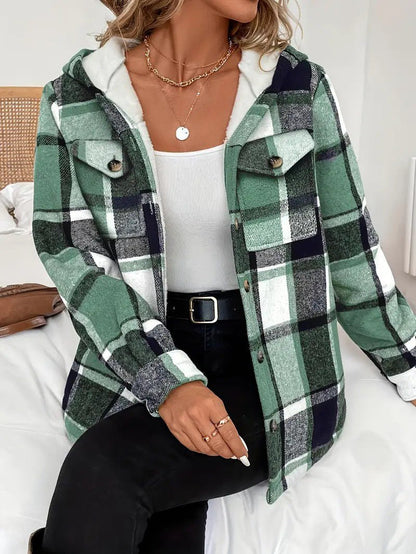 Casaco-Camisa Xadrez com Forro em Fleece e Capuz para Mulher - Casaco de Inverno de Mulher - Vessa