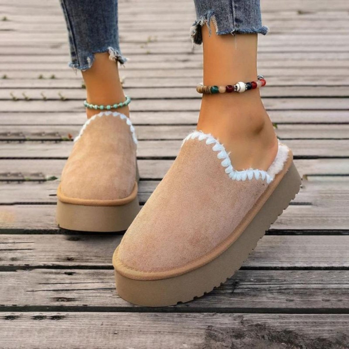 Chinelo de Plataforma em Pelúcia Confortável - Chinelo Ortopédico - Vessa