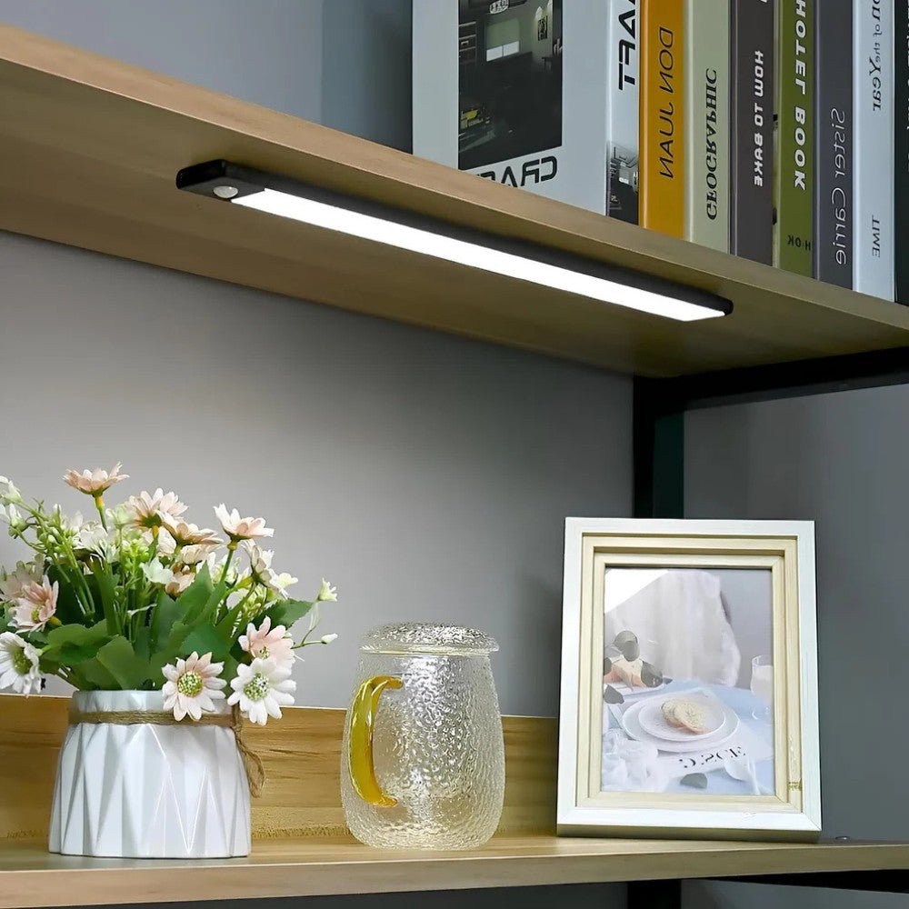 Luz de Armário Recarregável com Sensor de Movimento - Luz com Sensor de Movimento - Vessa