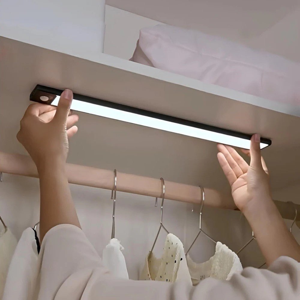 Luz de Armário Recarregável com Sensor de Movimento - Luz com Sensor de Movimento - Vessa