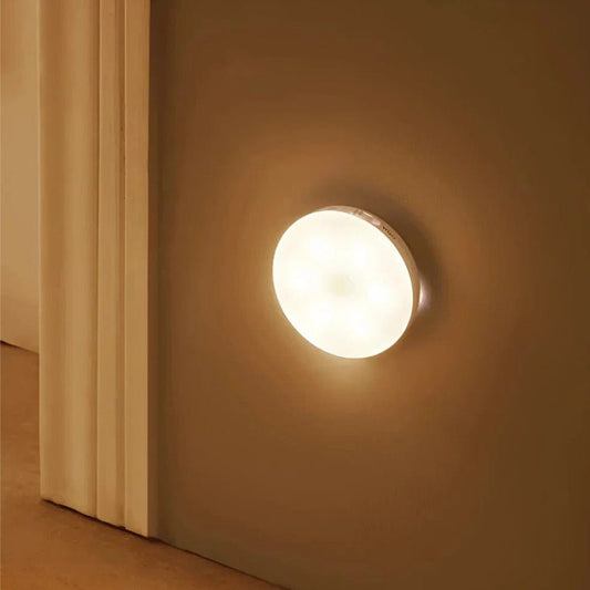 Luz com Sensor de Movimento Recarregável - Luz com Sensor de Movimento - Vessa