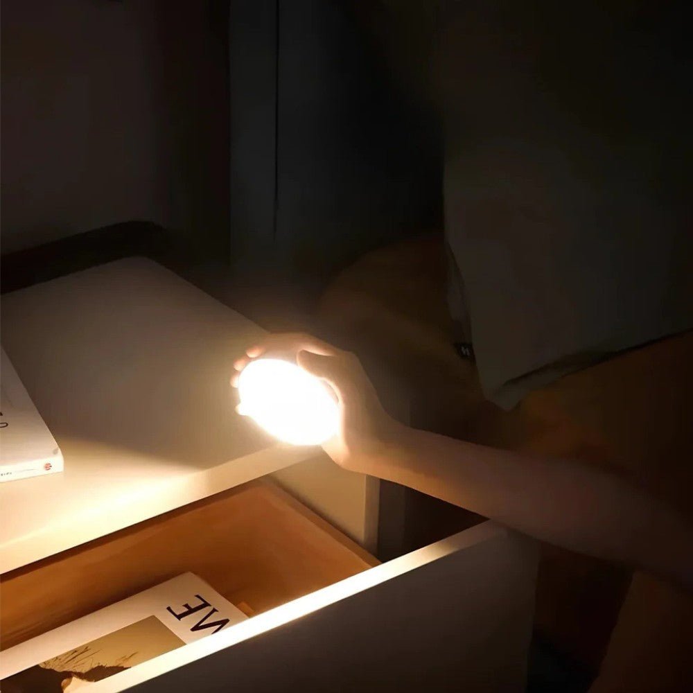 Luz com Sensor de Movimento Recarregável - Luz com Sensor de Movimento - Vessa