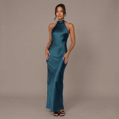 Vestido Maxi em Cetim de Gola Alta - Vestido Maxi - Vessa
