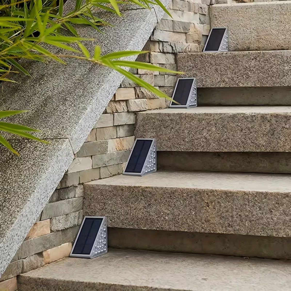 Luzes Solares LED para Escadas - Luz de Jardim - Vessa