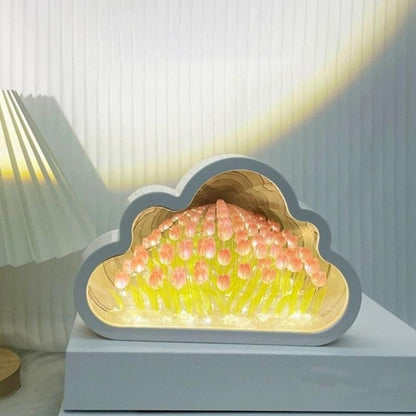 Candeeiro Nuvem de Tulipas ao Entardecer - Luz - Vessa