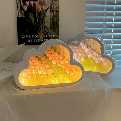 Candeeiro Nuvem de Tulipas ao Entardecer - Luz - Vessa